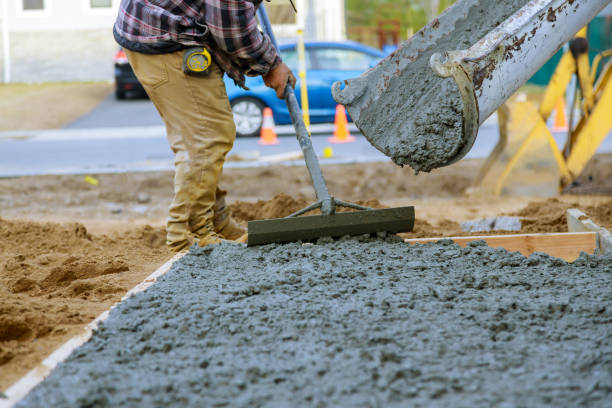 Best Poured Concrete Foundation  in Uniondale, NY